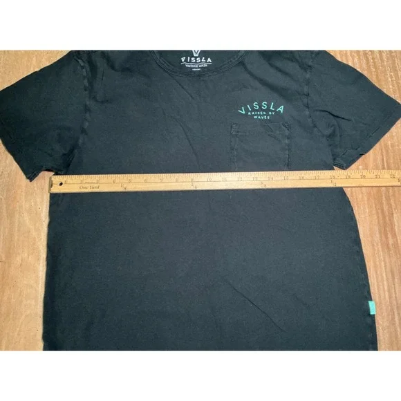 VISSLA Raised by Waves Black Pocket T Shirt Men's Medium Vintage Wash - Picture 6 of 6
